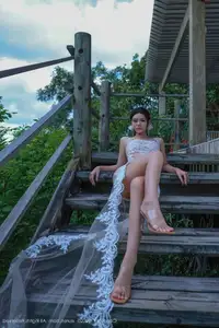 Ding Dang DD Shines in XiuRen No.10721: Elegant Allure and Delicate Beauty-29