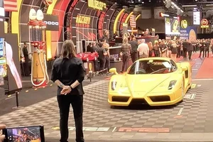 The 16.5 Million Dollar Legend: A Timeless Ferrari Enzo Captured in Radiant Yellow-5