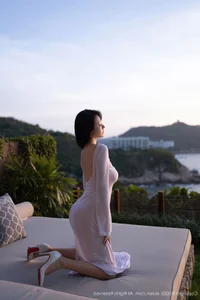 Ethereal Outdoor Portrait of Anran in Delicate White Lace Lingerie – XiuRen Collection No.10747 Beautiful Asian Model Photography-32