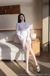 Ethereal Outdoor Portrait of Anran in Delicate White Lace Lingerie – XiuRen Collection No.10747 Beautiful Asian Model Photography-14