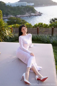 Ethereal Outdoor Portrait of Anran in Delicate White Lace Lingerie – XiuRen Collection No.10747 Beautiful Asian Model Photography-37