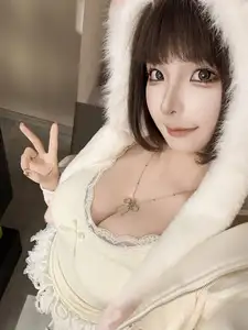 Coser Chunmomo: Sweet Charm in July 2025 Selfie Collection - 0065-16