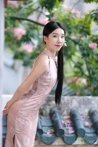 Elegant Chu Yin Asian Beauty in Qipao YiTuYu Art Language Vol.8675-7