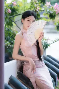 Elegant Chu Yin Asian Beauty in Qipao YiTuYu Art Language Vol.8675-5