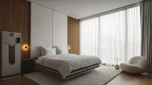 Modern Villa Architecture: Innovative Vertical Design Utilizing Natural Light and Minimalist Glass Elements for Contemporary Luxury Living-12