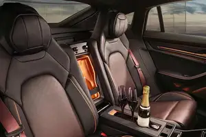 Porsche Panamera Turbo Sonderwunsch Interior: Unique Technology, Pinnacle Luxury for the Elite.-7
