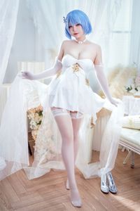 Stunning Azur Lane Chapaev White Rider's Melody Dress Cosplay by Banbanzi - Tukuku-31
