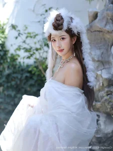 The Ethereal Elegance of Jin Yun Xi Yuki: A Modern Visual Masterpiece-27