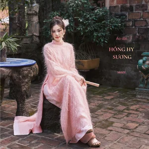 Elegant Pink Vietnamese Ao Dai - Traditional Silk Long Dress for Cultural Events and Timeless Asian Fashion-3