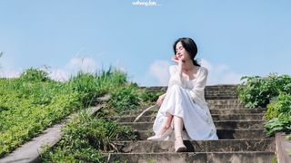 Gentle, Pure Girl in Lush Nature | Human & Landscape-15