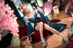 Coser@A Ban Jin Tian Hen Kai Xin: Stunning Hina Genshin Impact Cosplay-20