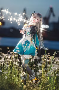 Coser Hana Shichi: Firefly Honkai Star Rail | Enchanting Cosplay Amidst Wildflowers-3