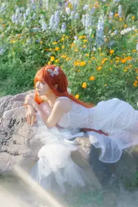Coser Chunmomo | Ethereal Bride in a Dreamy Flower Garden Wedding Dress-14