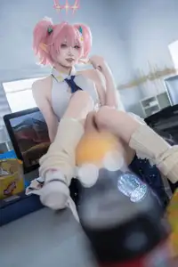 Coser Zhi Yue Etsu_ko - Taoka: Sweet, Captivating Charm in Every Alluring Frame-11