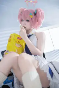 Coser Zhi Yue Etsu_ko - Taoka: Sweet, Captivating Charm in Every Alluring Frame-22