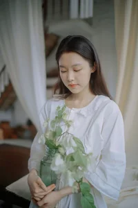 The Ethereal Elegance of Yi Zhi You Zi in Art Language Vol.8951-29