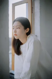 The Ethereal Elegance of Yi Zhi You Zi in Art Language Vol.8951-10