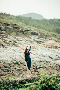 YiTuYu Vol.8760: Si Tu You Yi Zhi Mao – Alluring Mermaid Beauty by the Seashore-4