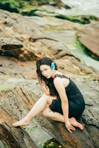 YiTuYu Vol.8760: Si Tu You Yi Zhi Mao – Alluring Mermaid Beauty by the Seashore-13