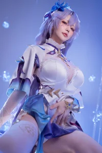 Stunning Wuthering Waves Camellia Cosplay by Hoshilily: A Red Floral Fantasy Photoshoot Featuring 31 High-Resolution Artistic Images-18