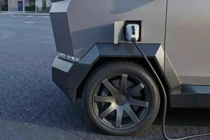 Russo-Balt F200: The Futuristic Electric Steel Van with a 100-Year Warranty and Cybertruck-Inspired Design-5