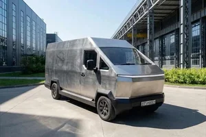 Russo-Balt F200: The Futuristic Electric Steel Van with a 100-Year Warranty and Cybertruck-Inspired Design-2