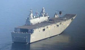 Ultimate Guide to Global Aircraft Carriers: Comparing the World’s Most Powerful Naval Fleets and Modern Maritime Defense Technology-5