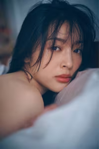 Captivating Misaki Jinbu in FLASH Digital Photo Book Vol.2 - Discover Her Natural Japanese Beauty-25