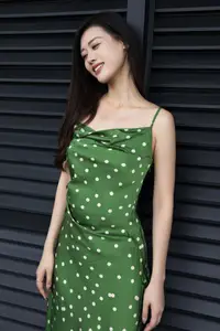 Chenaling CL: Urban Elegance in YiTuYu Vol.8814 – A Captivating Art Language Collection-7