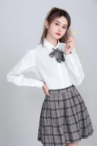 Timeless Elegance: Kan Du Ke Defines Preppy Chic in YiTuYu Art Language Vol.9089-2