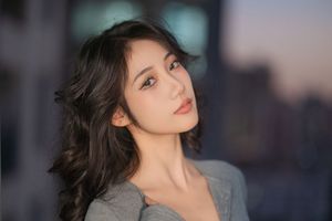 Elegant Beauty of Model O1ne Wan in Gray Top - YiTuYu Vol.8302-11