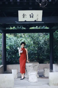 Elegant Red Cheongsam Fashion Photography: Wu Yu Cao Mei in Fushan Park | YiTuYu Art Language Vol.9329 Exclusive Collection-19