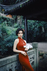 Elegant Red Cheongsam Fashion Photography: Wu Yu Cao Mei in Fushan Park | YiTuYu Art Language Vol.9329 Exclusive Collection-14