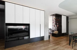 Milanese Minimalism: A Sun-Drenched 60m2 Apartment Redefined by Light and Iron Frames-12