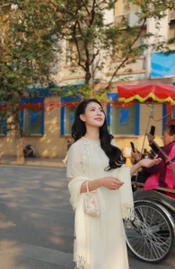 Timeless Elegance of Hanoi in a Traditional Silk Ao Dai-5