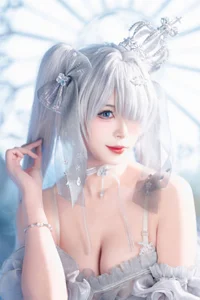 Stunning Nikke Cinderella Crystal Princess Cosplay by Xuan Xiao Xue Jie: High-Quality Goddess of Victory Photography and Anime Inspiration-5