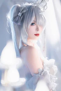 Stunning Nikke Cinderella Crystal Princess Cosplay by Xuan Xiao Xue Jie: High-Quality Goddess of Victory Photography and Anime Inspiration-33