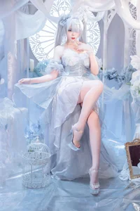 Stunning Nikke Cinderella Crystal Princess Cosplay by Xuan Xiao Xue Jie: High-Quality Goddess of Victory Photography and Anime Inspiration-40
