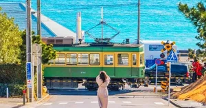 Discover the Breathtaking Filming Locations of 'Can This Love Be Translated?' in Italy, Japan, and Canada for Your Next Romantic Getaway-4