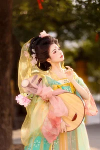 YiTuYu Art Language Vol.9276: Stunning Portrait Photography Featuring Xiao Du Tong Xue – 52 High-Resolution Artistic Images for Creative Inspiration-1