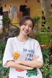 The sweet and poetic charm of actress Ngoc Huyen from 'Love and Destiny'-5