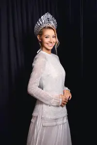 The Radiant Elegance of Miss Cosmo 2025 Yolina Lindquist in Timeless Black-7