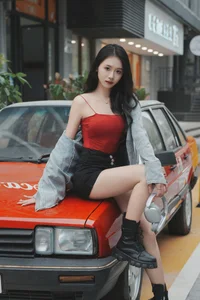 Chic Urban Style: Tian Tian in YiTuYu Art Language Vol.9123 – Modern Fashion Photography and Headphones Aesthetic-0