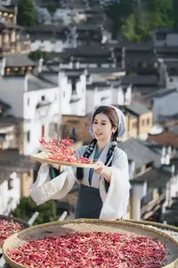 Cui Xiao Li: Alluring Traditional Charm in YiTuYu Vol.8774-12