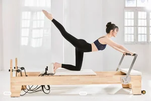 Wang Churan Elegant Minimalist Bra Top AI Art Lookbook: Stunning Fashion Photography and Modern Aesthetic Inspiration for the Contemporary Woman-5