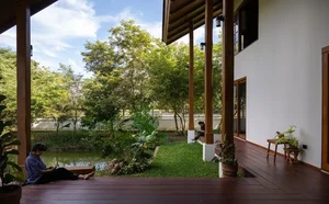 The Art of Slow Living: A Modern Sloped Roof Sanctuary to Witness All Four Seasons-5