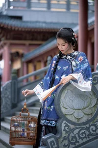 Timeless Elegance: Xin Xin in YiTuYu Art Language Vol.8883-31