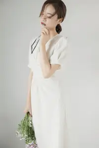 Zhou Xu Xu: Pure Beauty with Flowers in the Enchanting YiTuYu Vol.8758 Collection-6