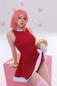 Dynamic Amy Rose Cosplay: Vibrant Transformation 9287829537-5