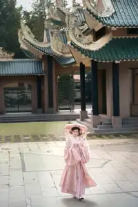 Pink Grace - Captivating Elegant Asian Traditional Beauty-5